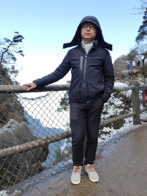 记录的地平线的第一张照片--屏南相亲网