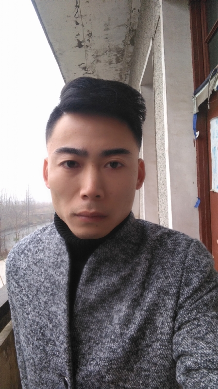 谁伴我闯荡的第一张照片--屏南相亲网