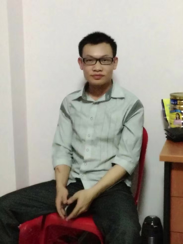 坚强不屈的第一张照片--屏南相亲网