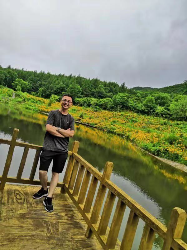 正能量的第三张照片--屏南相亲网