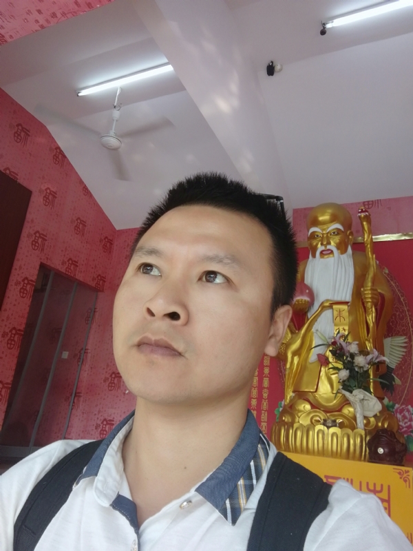 WAR的第一张照片--屏南相亲网