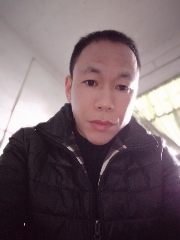 相信真爱的第一张照片--屏南相亲网