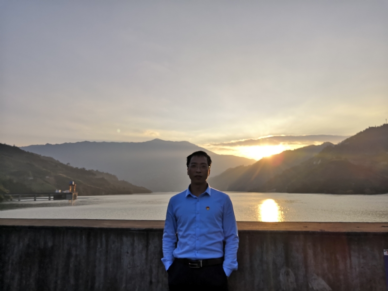 庸人自扰的第一张照片--屏南相亲网