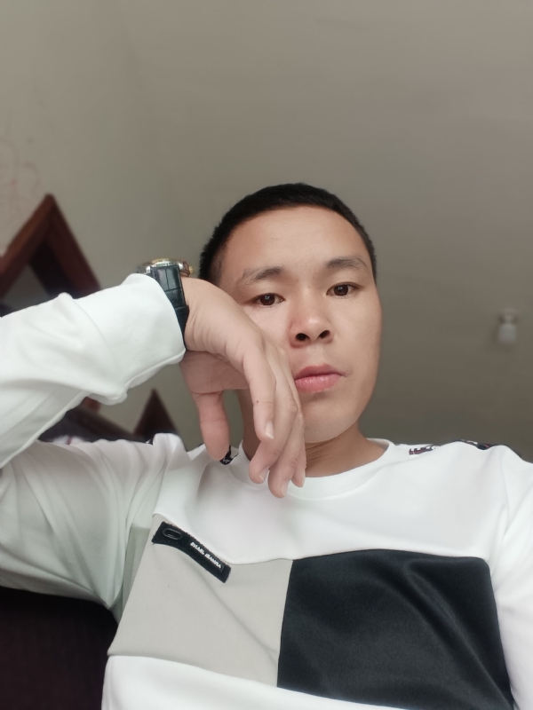 冷漠的第一张照片--屏南相亲网