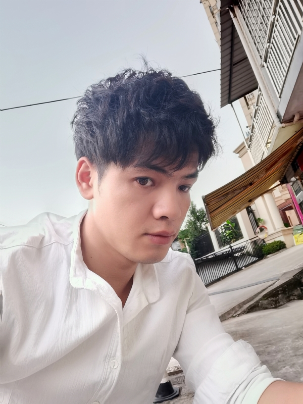 幕后老板的第二张照片--屏南相亲网