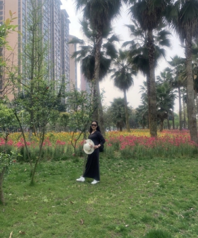 粉墨登场的第一张照片--屏南相亲网