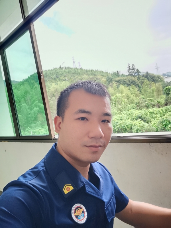 期待未来的第一张照片--屏南相亲网