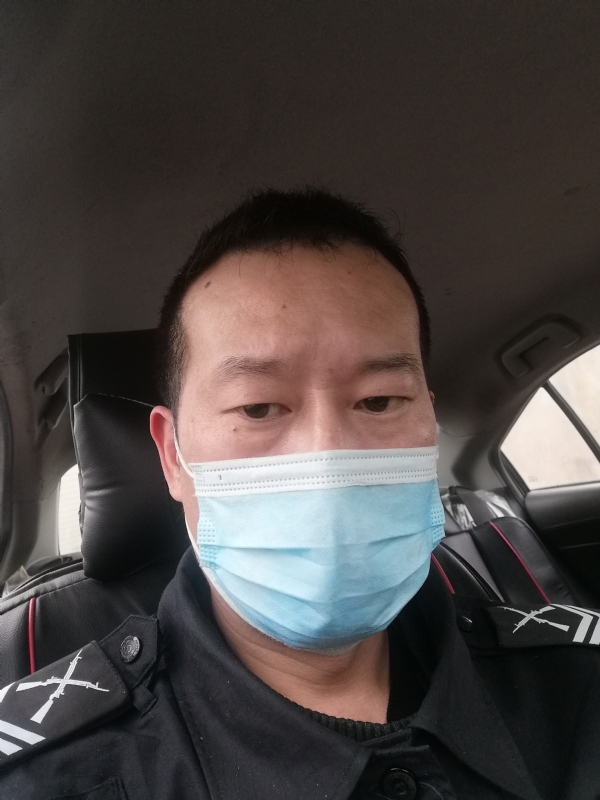不会躲的刺猬的第一张照片--屏南相亲网