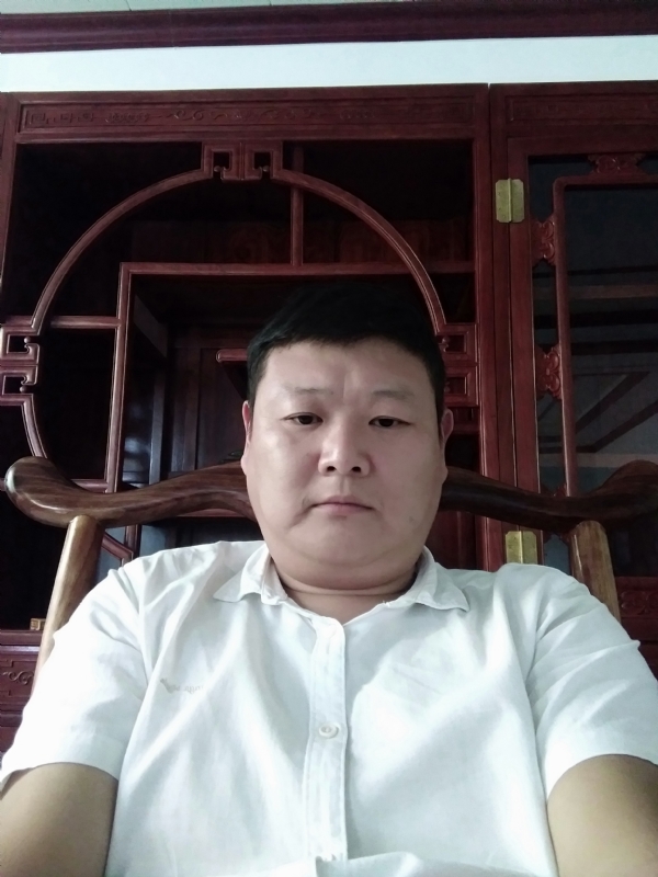 狼图腾的第一张照片--屏南相亲网