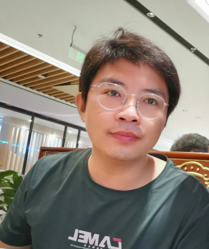 陆迅的第三张照片--屏南相亲网
