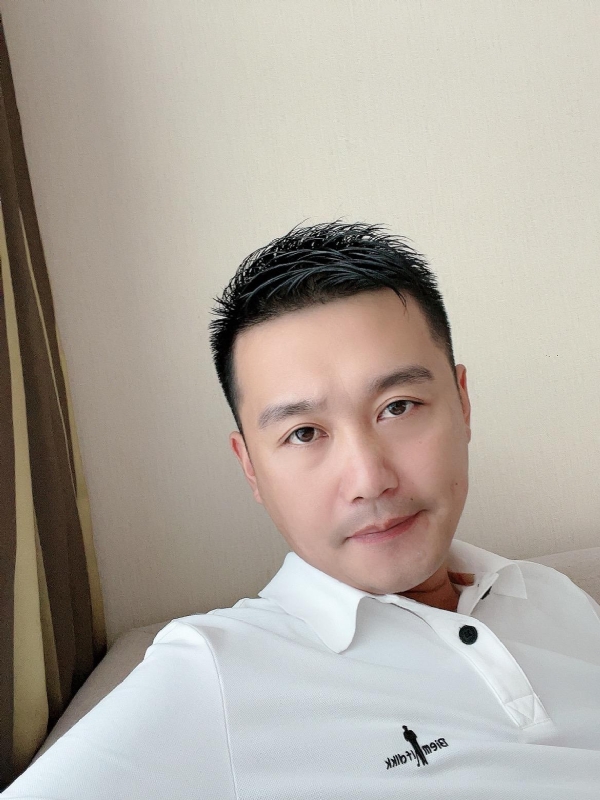 笑望人非的第一张照片--屏南相亲网