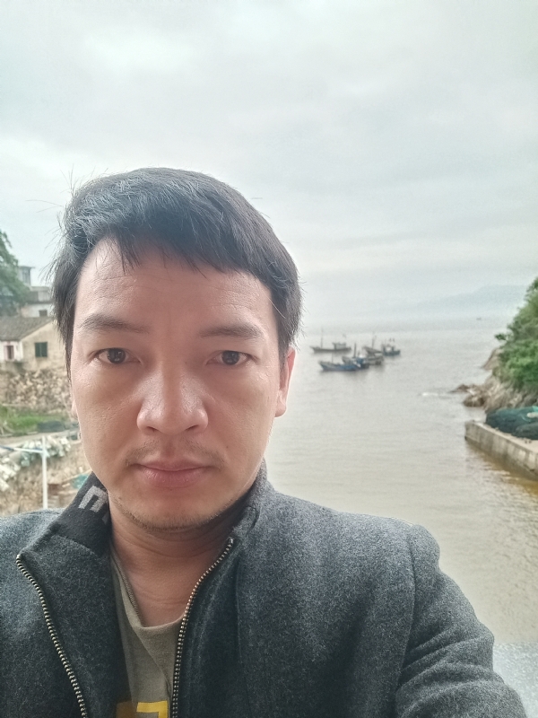 啊亮的第一张照片--屏南相亲网
