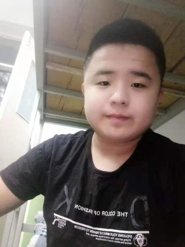 打小就爱淘气的第一张照片--屏南相亲网