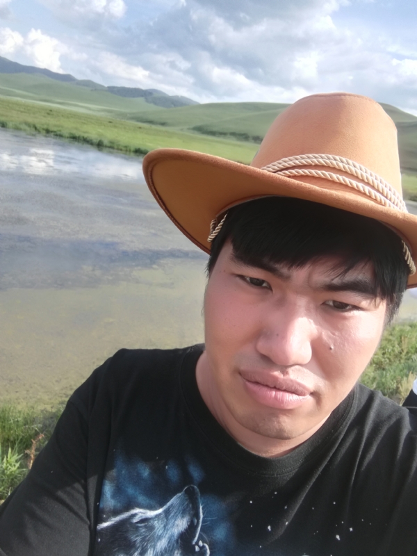 LOVE的誓言的第一张照片--屏南相亲网