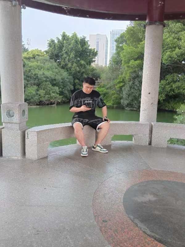 不善挽留的第一张照片--屏南相亲网