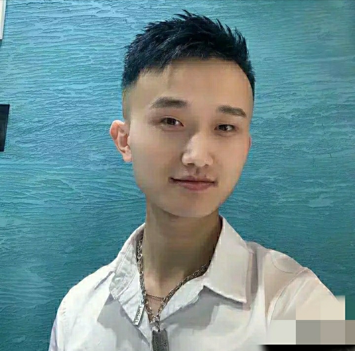 小哥哥的第一张照片--屏南相亲网