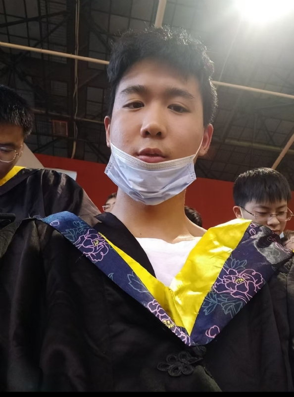 落落大方的第一张照片--屏南相亲网